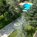 Hotel Rhebas
