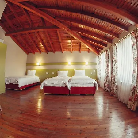 Rhebas Hotel 3*