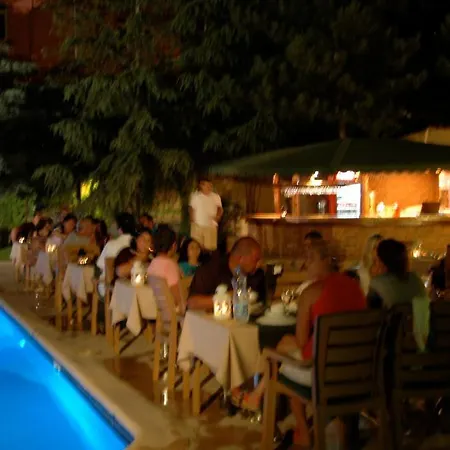 Rhebas Hotel 3*